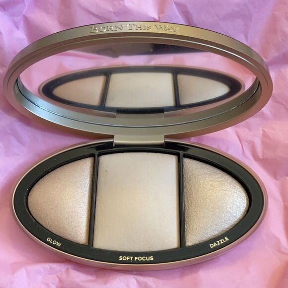 TooFaced Born This Way Highlighting Palettes Deep ONLY - Picture 8 of 10
